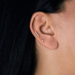 Curve Threaded Stud Earring